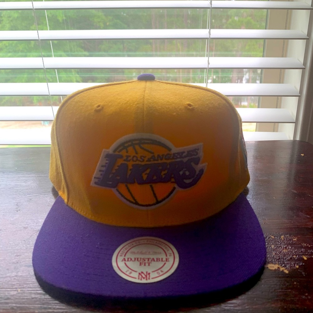 Mitchell & Ness Los Angeles Lakers SnapBack
